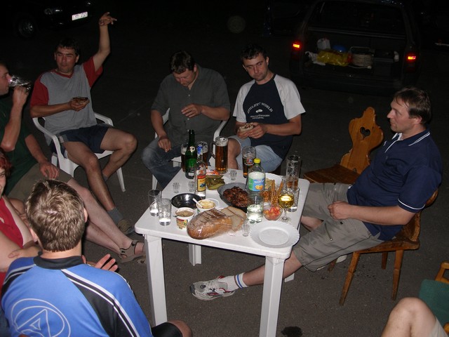 17_Alkohol působí.jpg